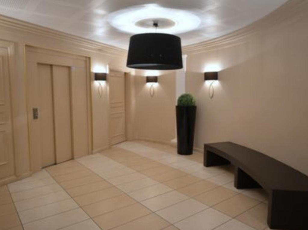 Beautiful Apartment Design Next To The Sea Antibes Exterior photo